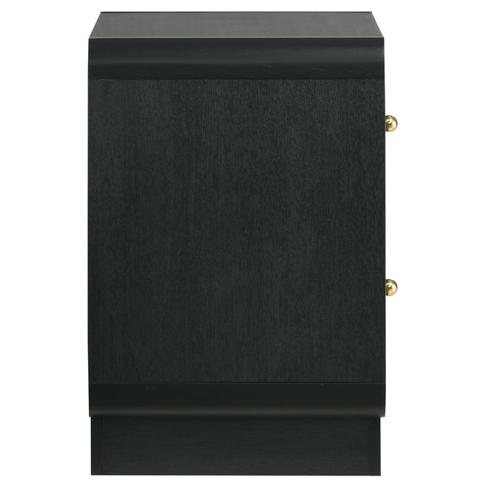 Cavelle Nightstand - Home Discount Furniture - NJ-linden
