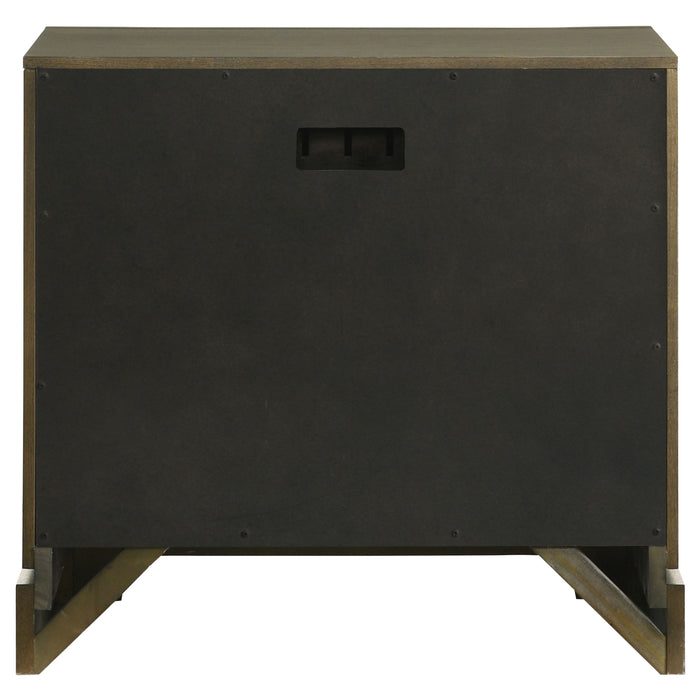 Gran Park Nightstand - Home Discount Furniture - NJ-linden
