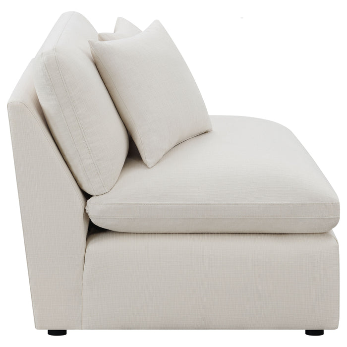 Hobson Accent Chair - Home Discount Furniture - NJ-linden