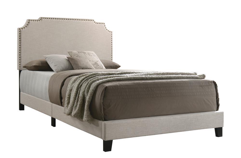 Tamarac Upholstered Nailhead Full Bed Beige - Home Discount Furniture - NJ-linden