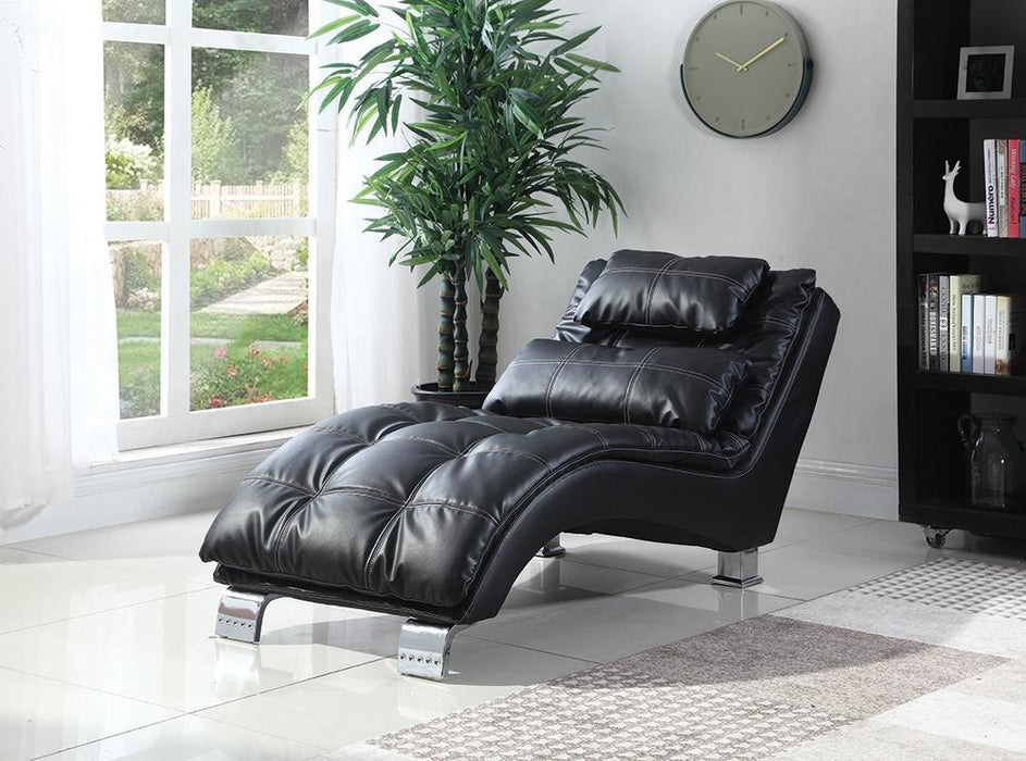 Dilleston Upholstered Chaise Black - Home Discount Furniture - NJ-linden